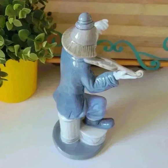 Vintage 1992 PAUL SEBASTIAN Clown Playing Violin Tall 8" Fine Porcelain - Picture 10 of 16